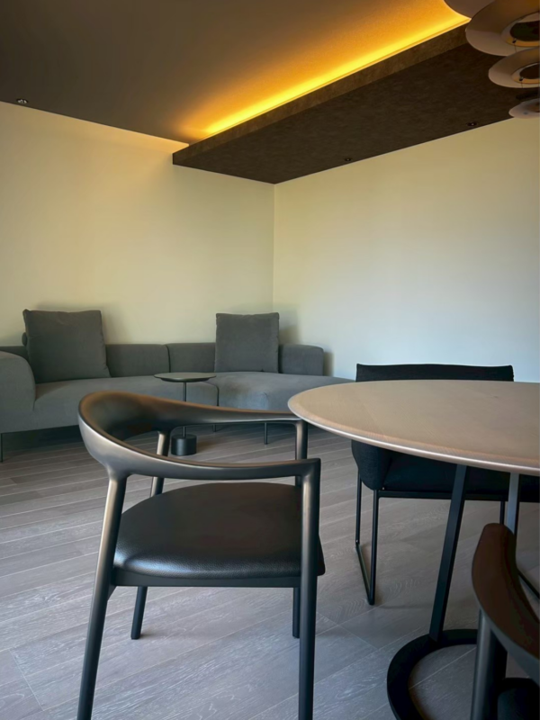 ブラック×グレー　N様邸/徳島市の画像